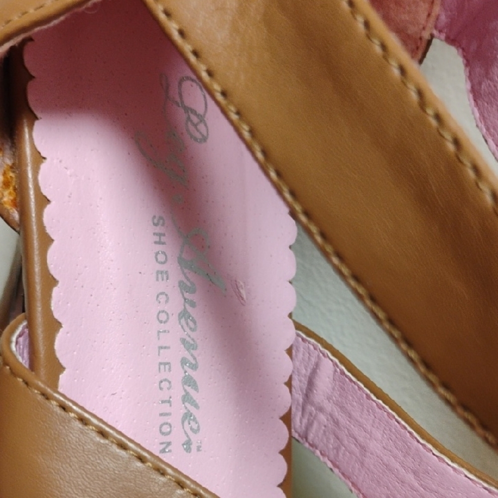 Leg Avenue Brown Gladiator Heels with Pink Lining - Picture 2 of 13